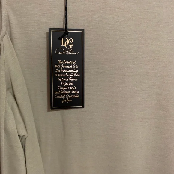 Diane Gilman 2 Open shoulder and bell sleeves. New - Picture 4 of 6